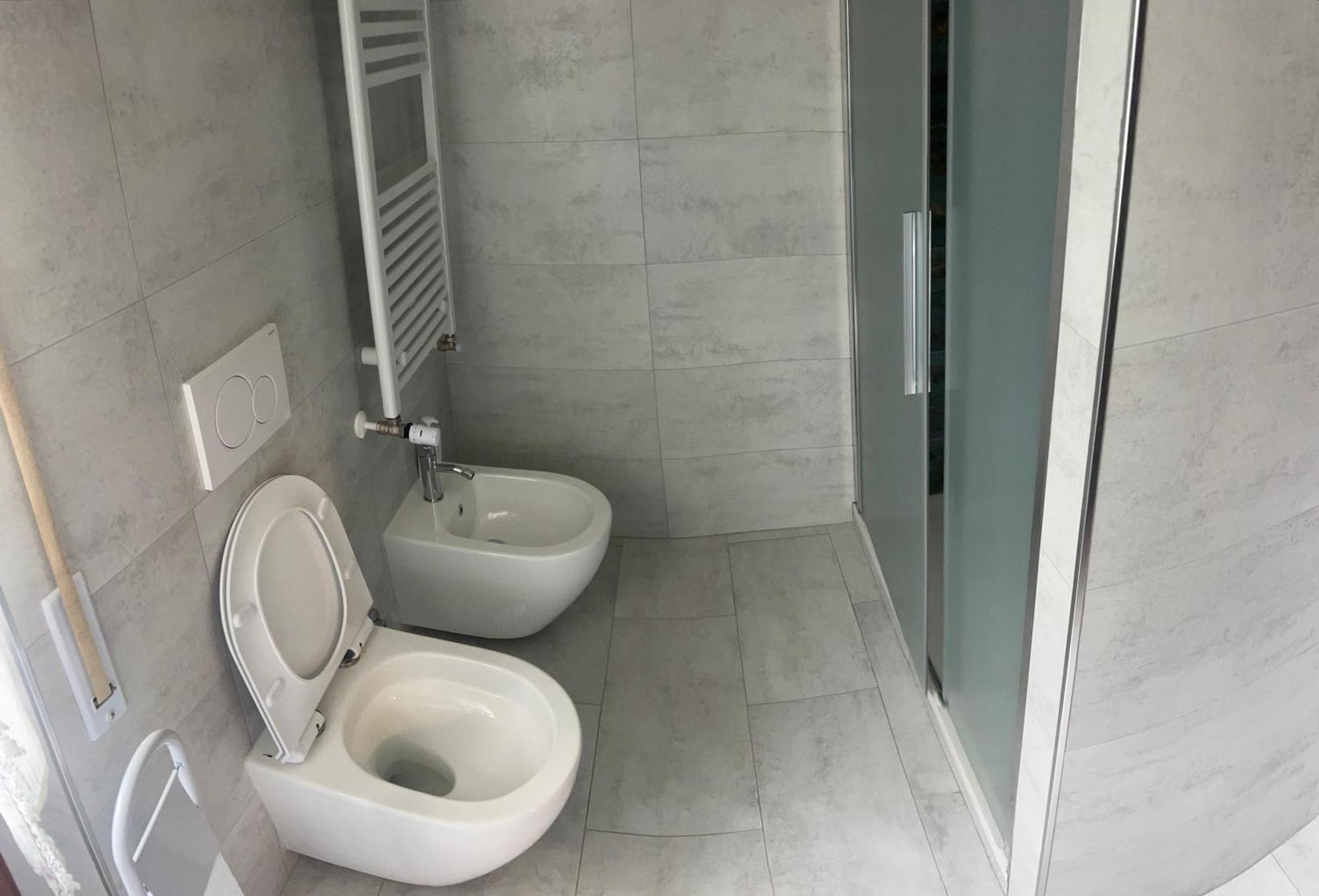 A Casa Di Marco Guesthouse - Apt Di Ciampino E Stazione Per Roma Marino Buitenkant foto